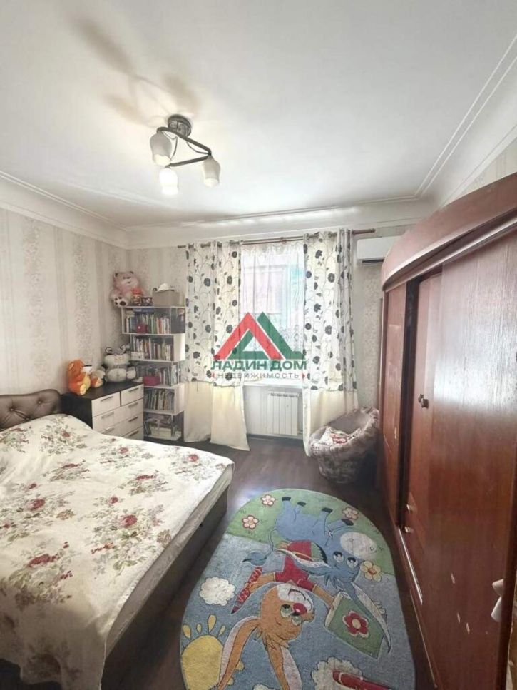 3-комн квартира Орджоникидзе улица, д.54