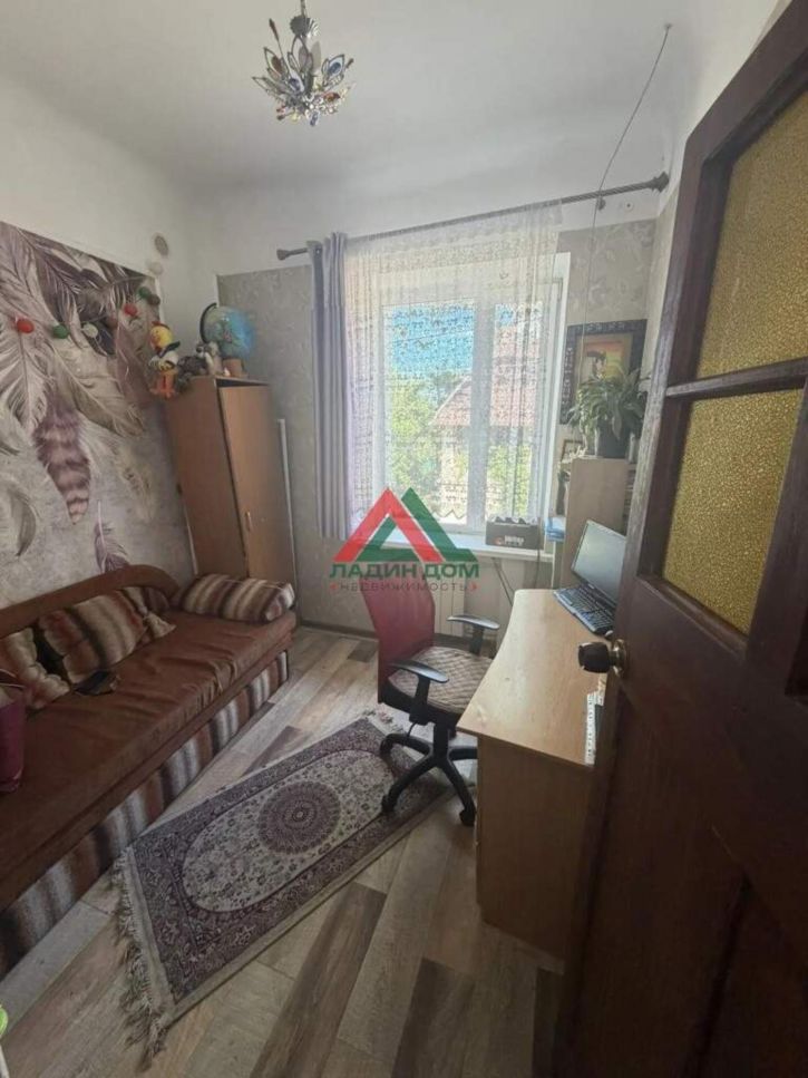3-комн квартира Орджоникидзе улица, д.54