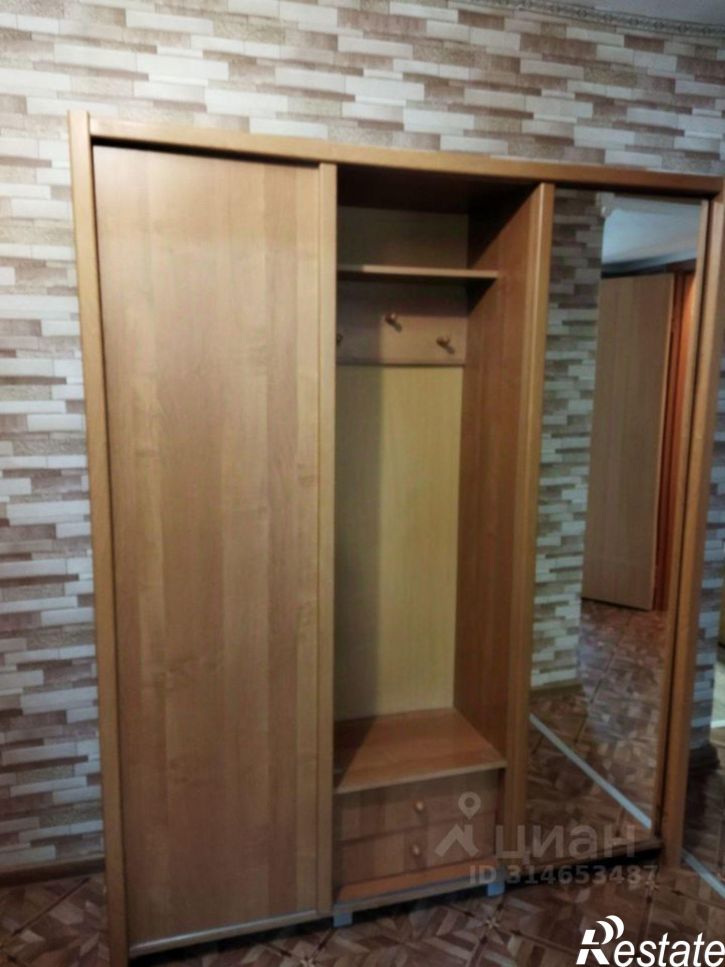 2-комн квартира улица Будённого, 24,  д. 24