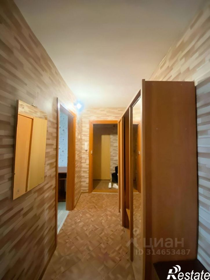 2-комн квартира улица Будённого, 24,  д. 24