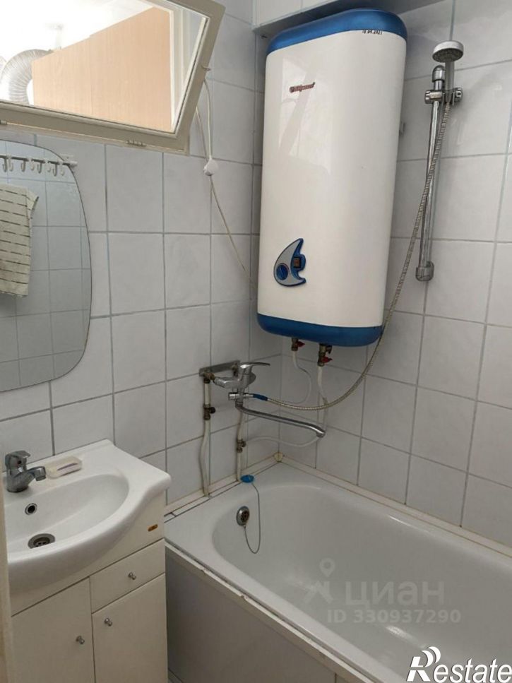 2-комн квартира ул Олега Кошевого, 20,  д. 20