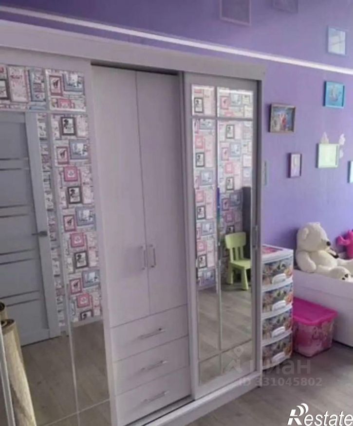 2-комн квартира улица Самойленко, 11,  д. 11