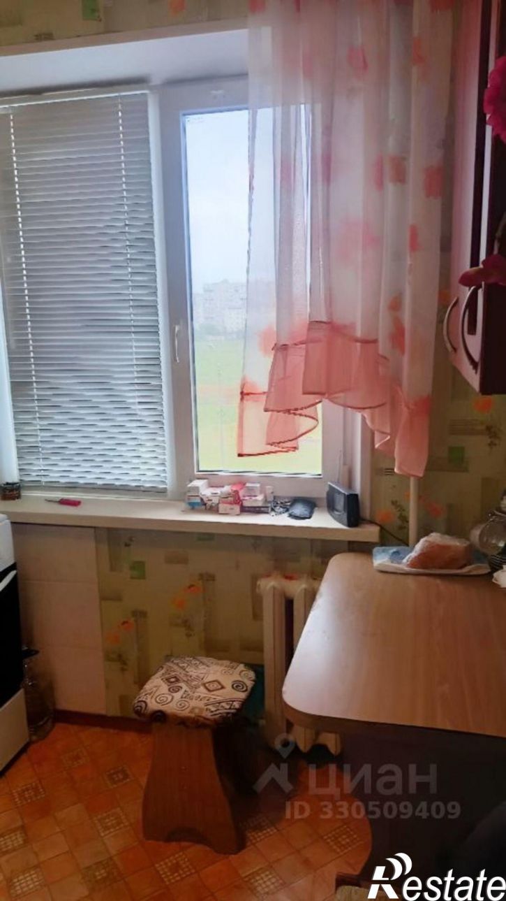 2-комн квартира ул Ворошилова, 3,  д. 3