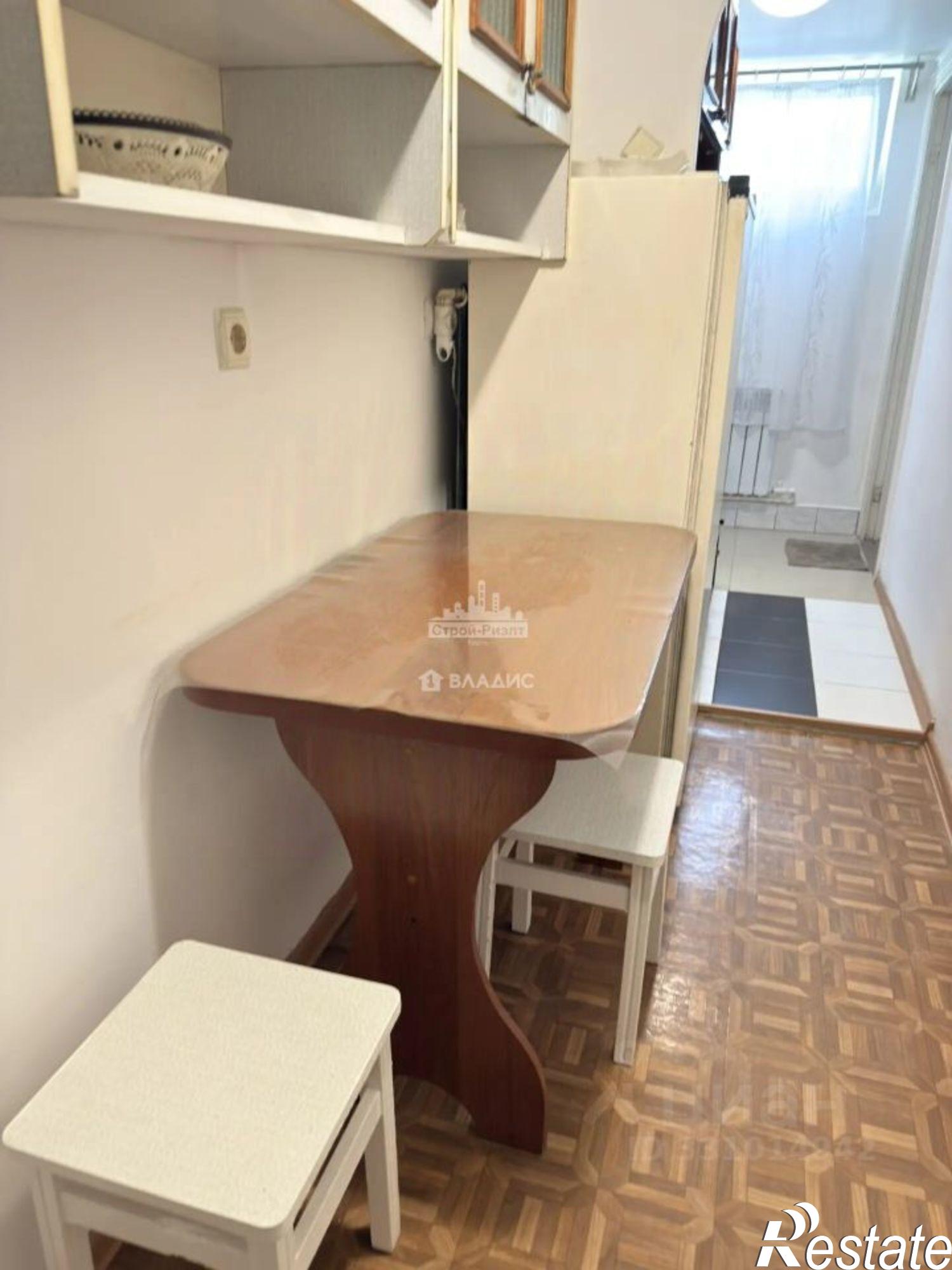 Сдать дачу, дом, коттедж за 330 000 рублей на Балаклавский пер, 4