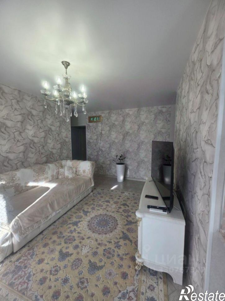 3-комн квартира ул Орджоникидзе, 49/4,  д. 49/4
