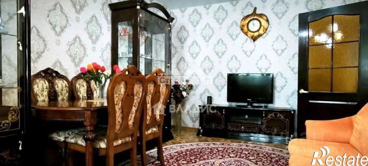 2-комн квартира улица Карла Маркса, 10,  д. 10