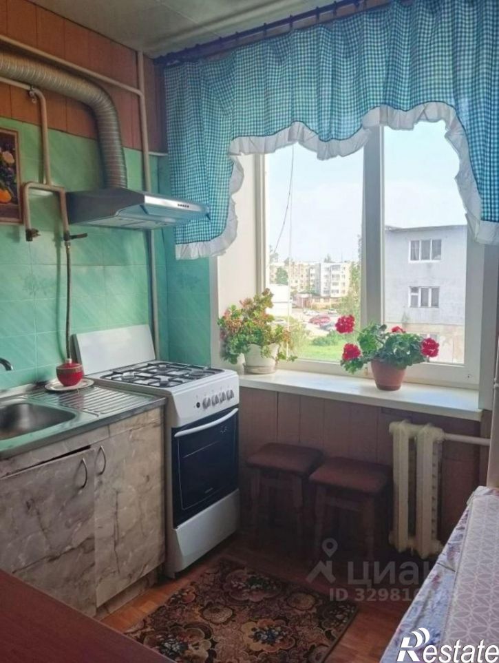 2-комн квартира улица Лейтенанта Бувина, 7,  д. 7