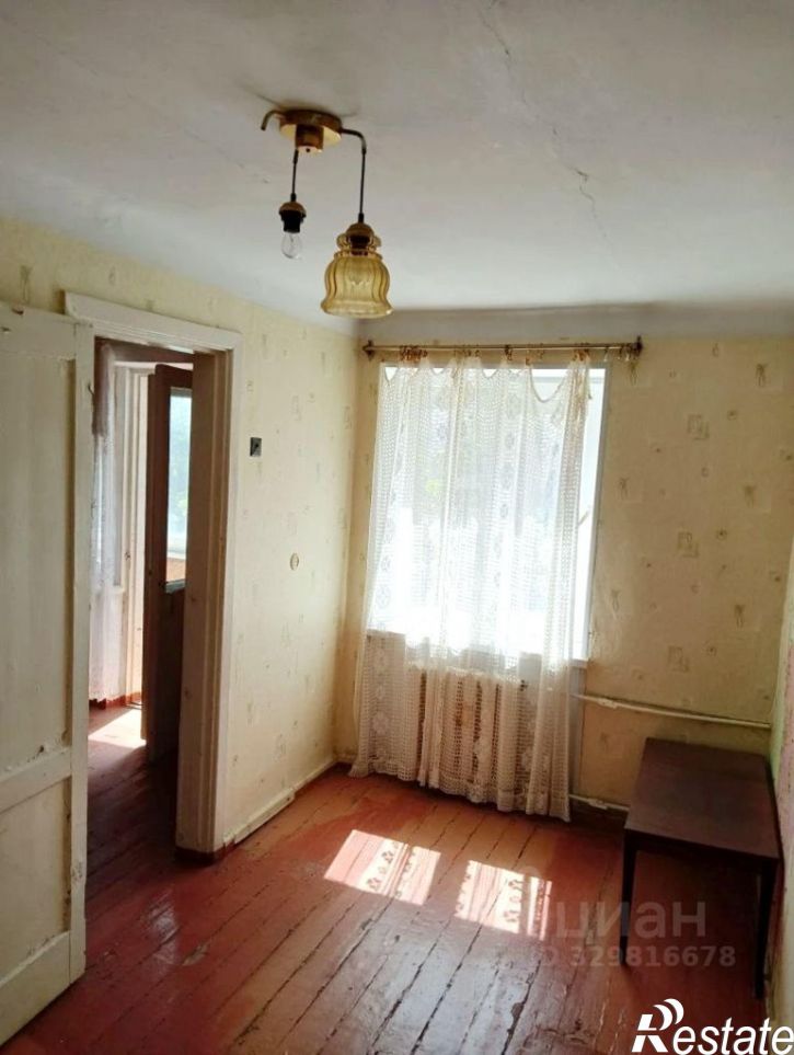 3-комн квартира улица Клары Цеткин, 13,  д. 13