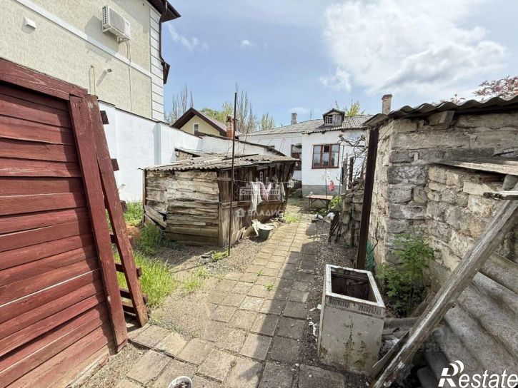 4-комн квартира ул Комарова, 18,  д. 18