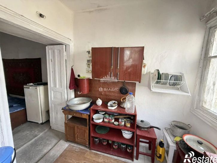 4-комн квартира ул Комарова, 18,  д. 18
