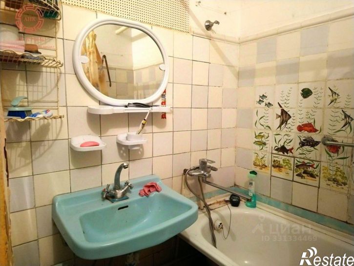 2-комн квартира улица Олега Кошевого, 18,  д. 18