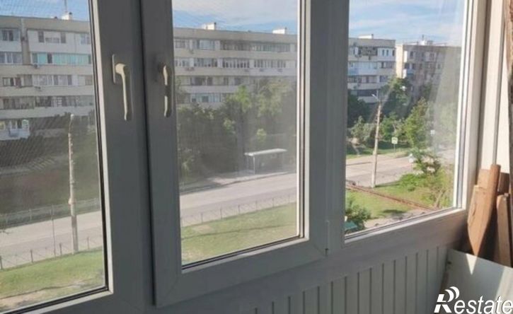 1-комн квартира ул Ушакова, 12,  д. 12