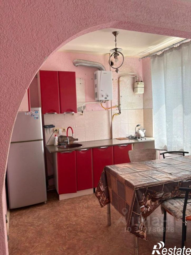 2-комн квартира улица Мирошника, 6,  д. 6