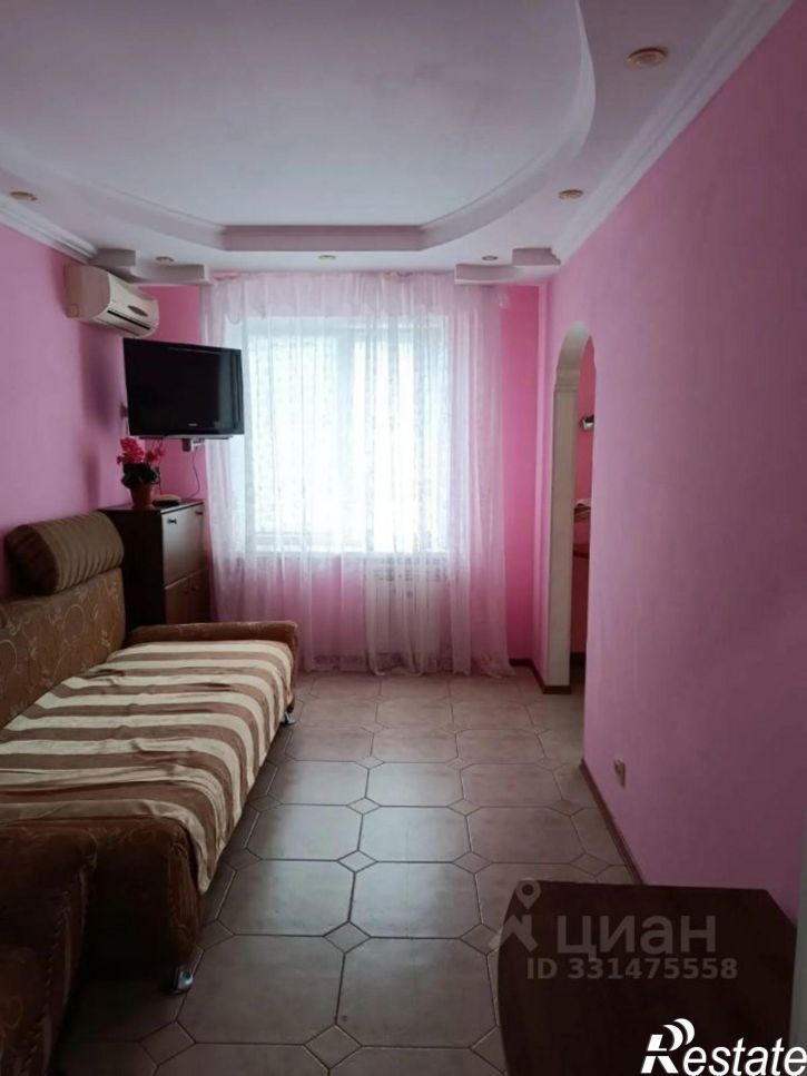 2-комн квартира улица Ульяновых, 74,  д. 74