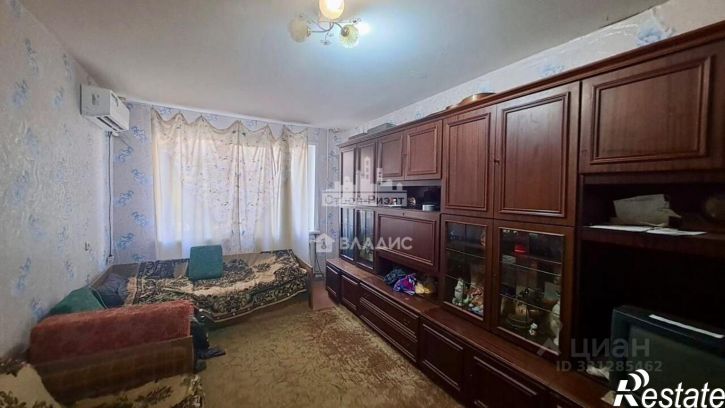 3-комн квартира ул Ворошилова, 8,  д. 8