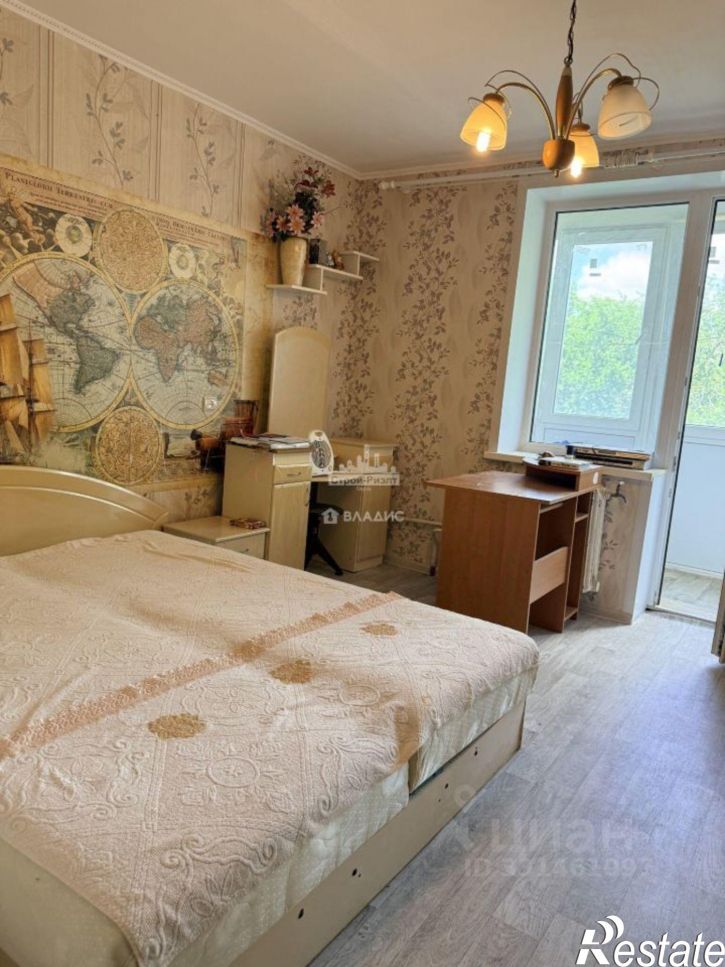 2-комн квартира улица Суворова, 25,  д. 25