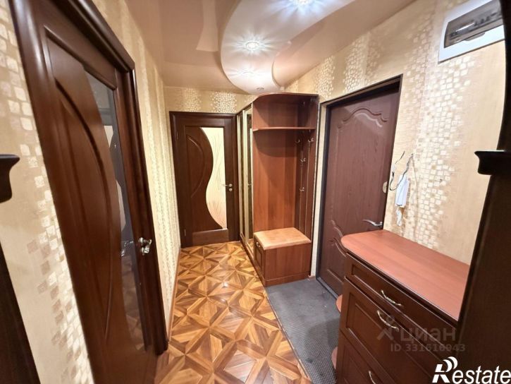 2-комн квартира улица Генерала Петрова, 76,  д. 76