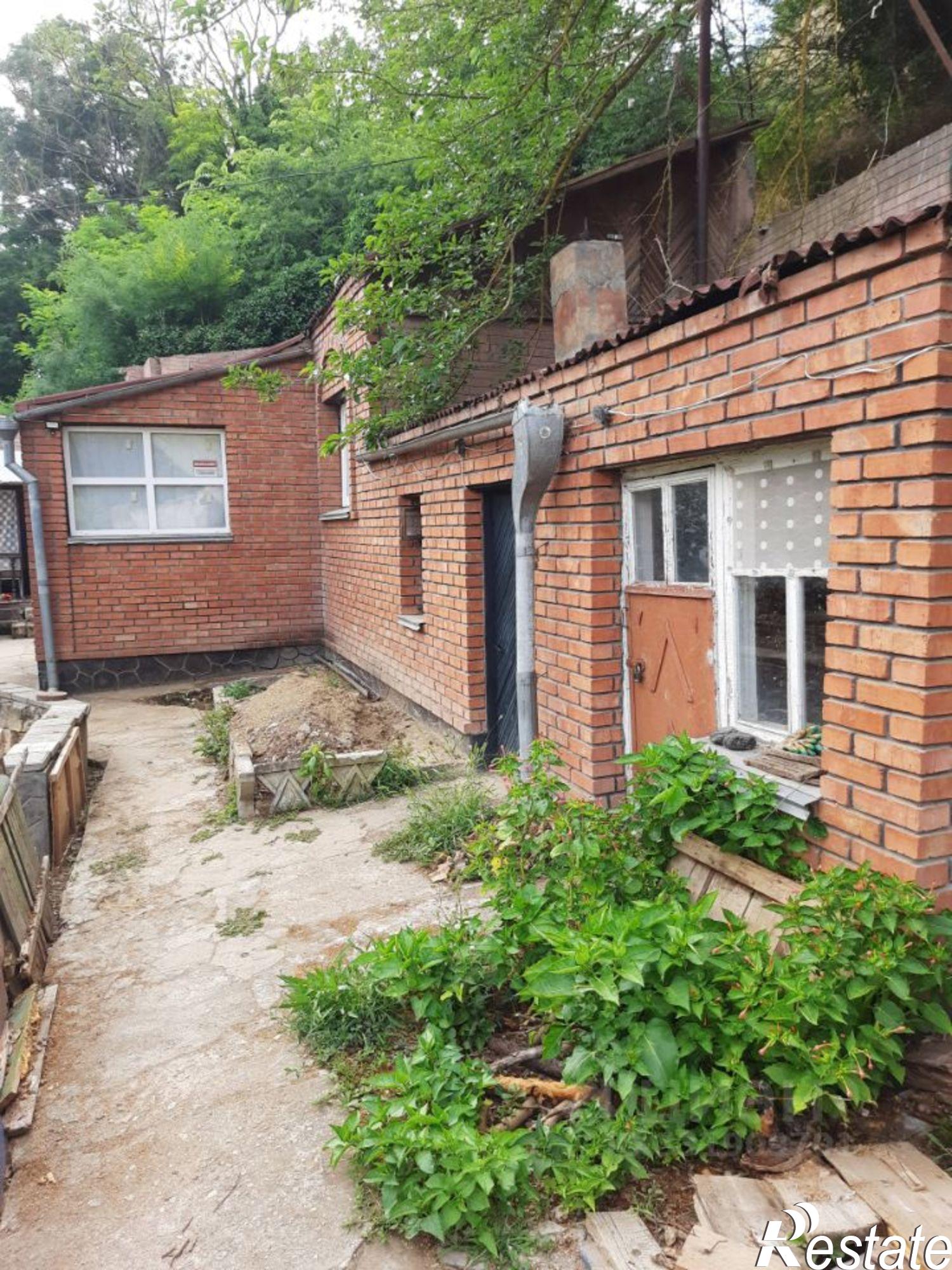 Купить дачу, дом, коттедж за 10 500 000 рублей на ул Нижне-Приморская, 28