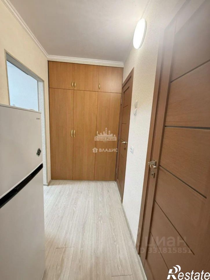 2-комн квартира ул Сморжевского, 1,  д. 1