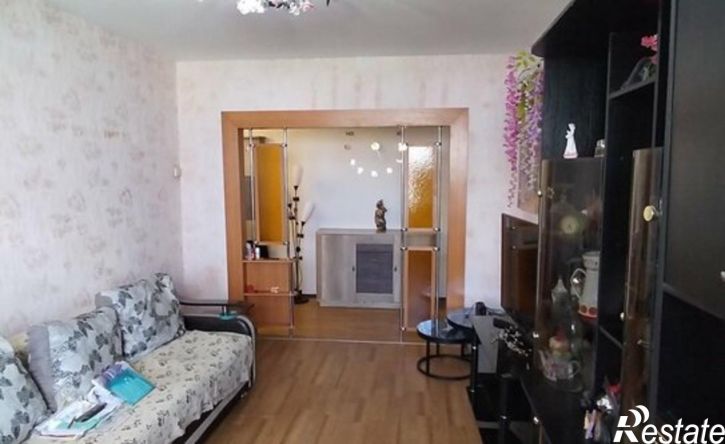 3-комн квартира ул Генерала Петрова, 4,  д. 4