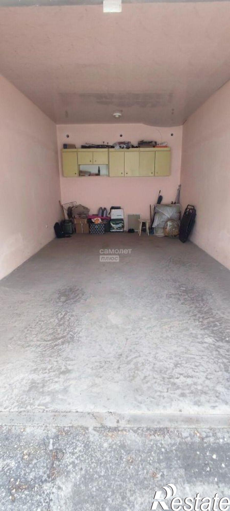Купить гараж, место в паркинге за 1 600 020 рублей на ул Козлова, 1