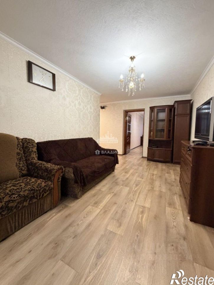 3-комн квартира ул Лейтенанта Бувина, 6,  д. 6