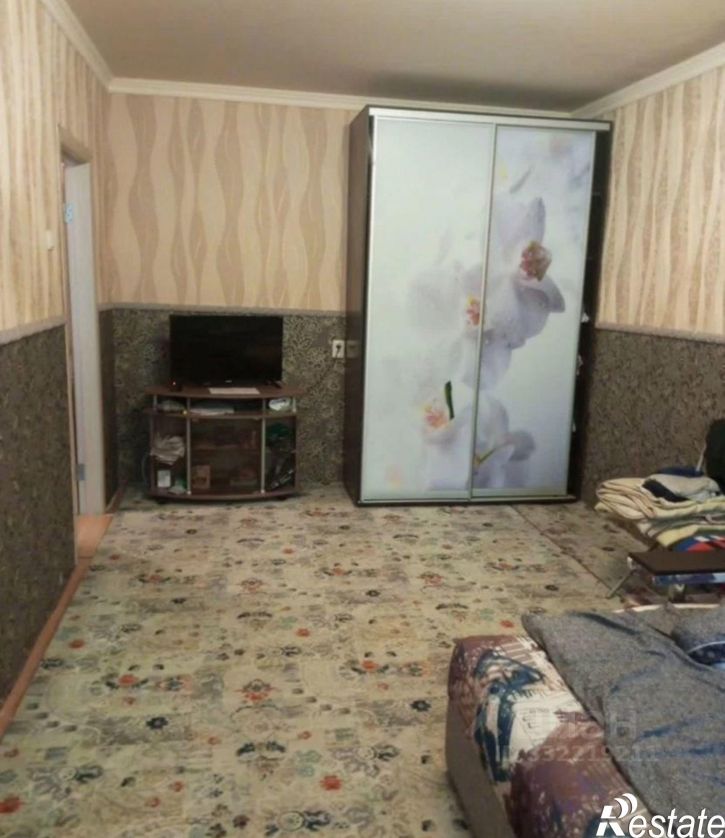 1-комн квартира ул Сморжевского, 1,  д. 1