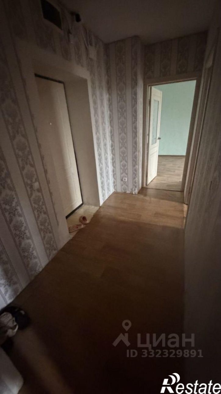2-комн квартира б-р Пионеров, 2/5,  д. 2/5