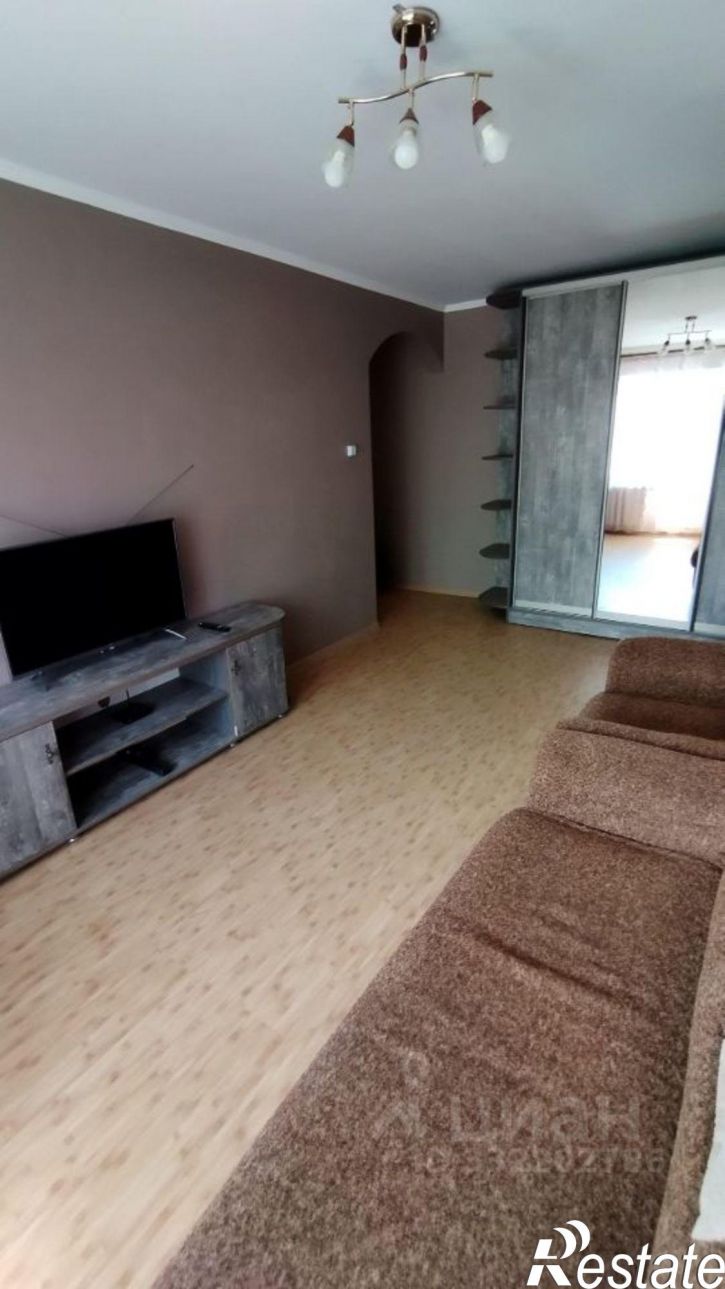 2-комн квартира ул Орджоникидзе, 111,  д. 111