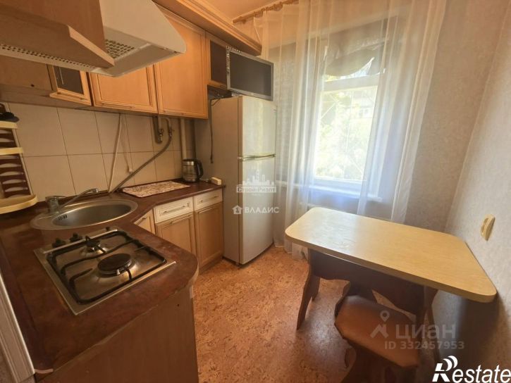 1-комн квартира ул Сморжевского, 2,  д. 2