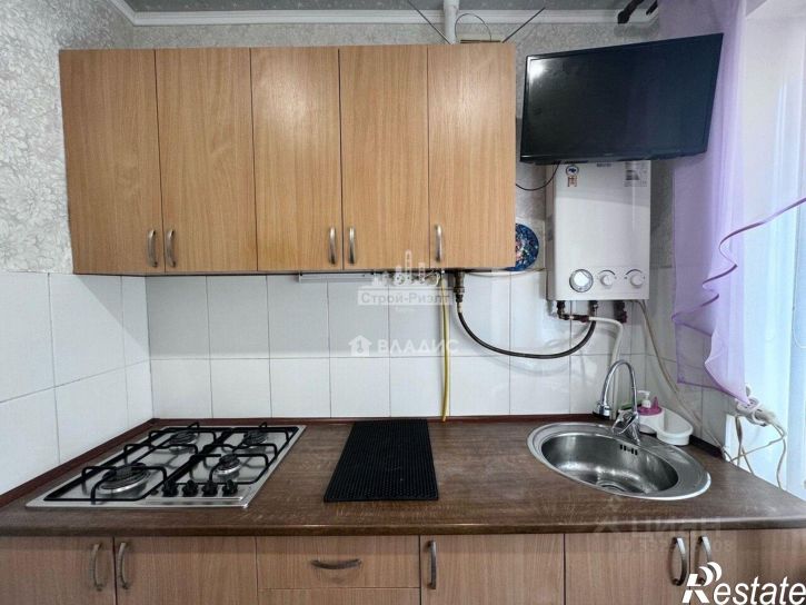 2-комн квартира ул Матросова, 3,  д. 3