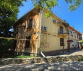3-комн, 80кв м, этаж 1/2 ул Курсантов, 17