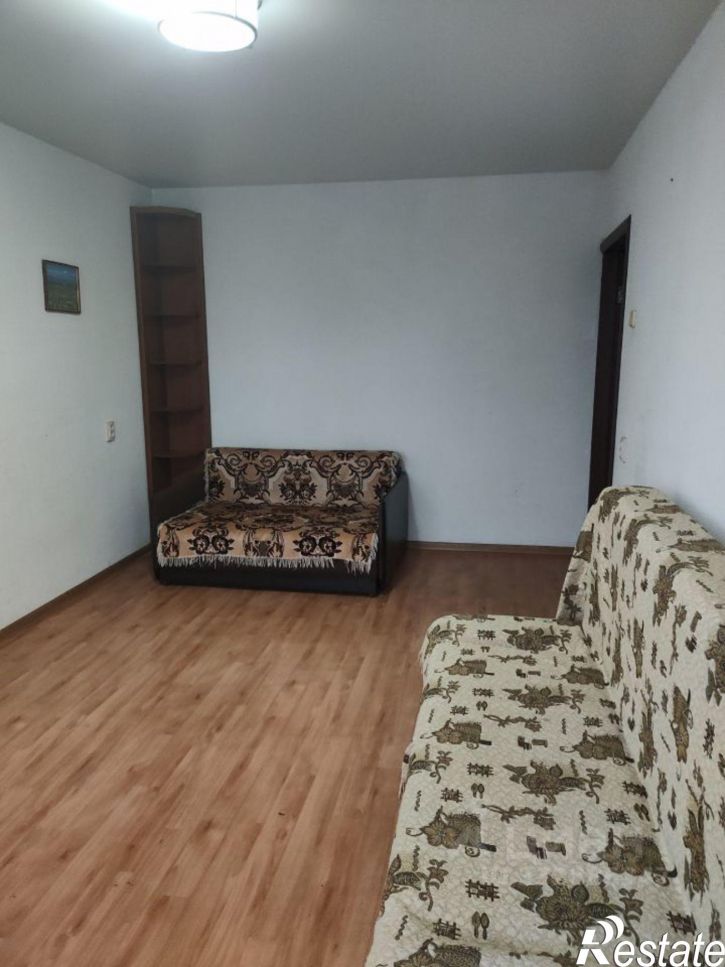 2-комн квартира ул Орджоникидзе, 110,  д. 110
