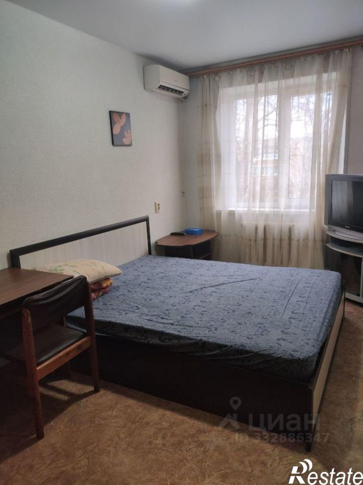 2-комн квартира ул Орджоникидзе, 110,  д. 110