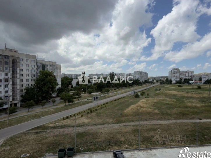 3-комн квартира ул Блюхера, 17,  д. 17