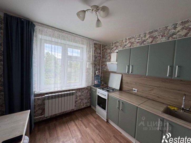 2-комн квартира ул Генерала Петрова, 8,  д. 8