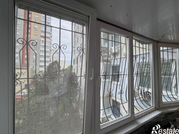 2-комн квартира ул Генерала Петрова, 8,  д. 8