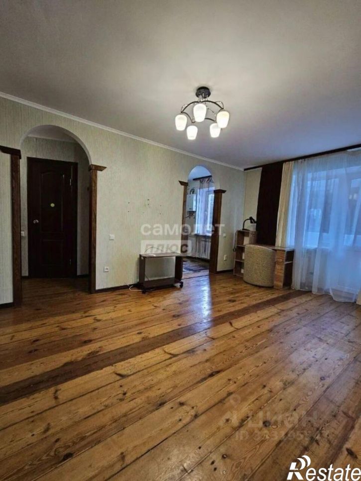 2-комн квартира ул Клары Цеткин, 11,  д. 11