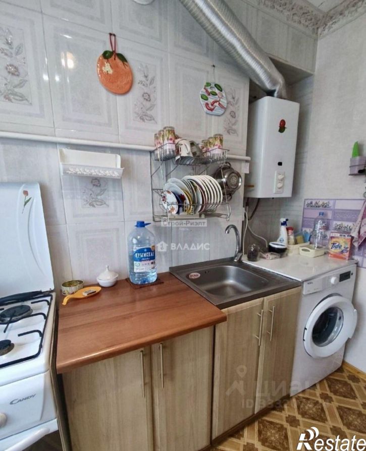 2-комн квартира ул Юных Ленинцев, 1,  д. 1