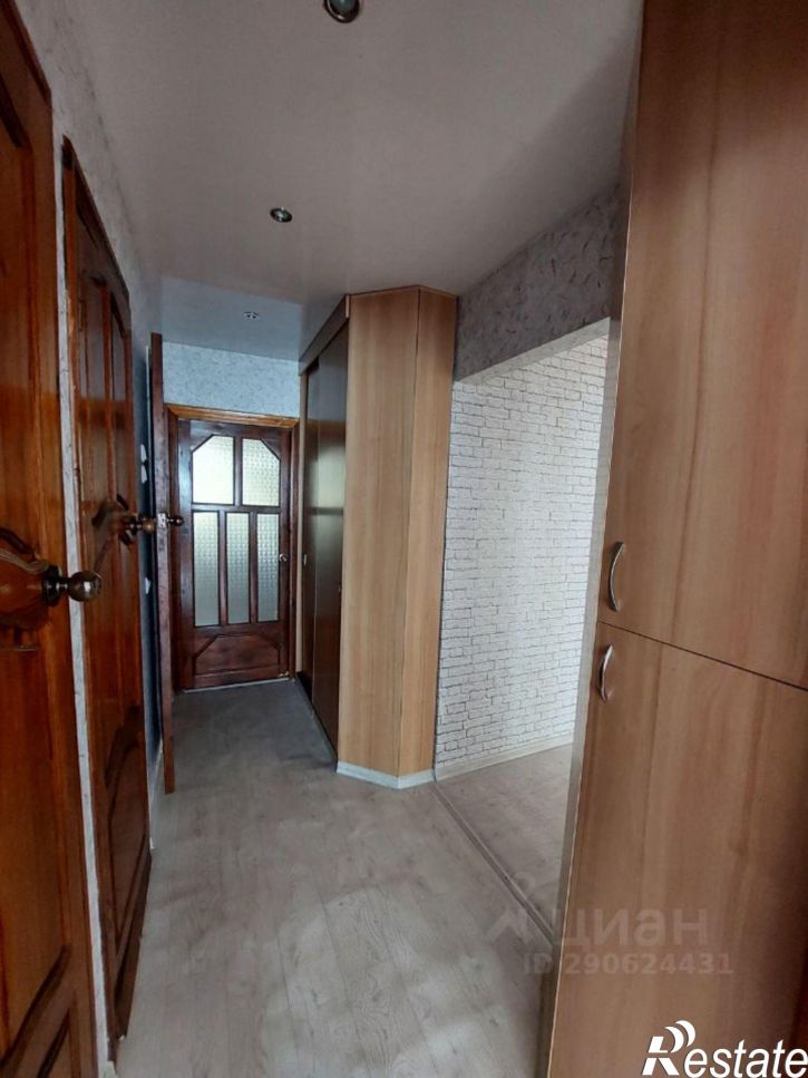 3-комн квартира ул Ворошилова, 10,  д. 10