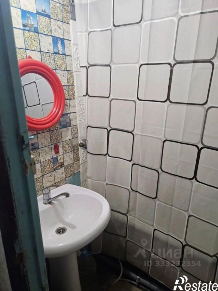 3-комн квартира Керчь, улица Ульяновых, 33