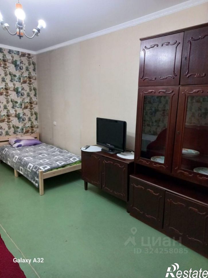 3-комн квартира ул Юных Ленинцев, 1,  д. 1