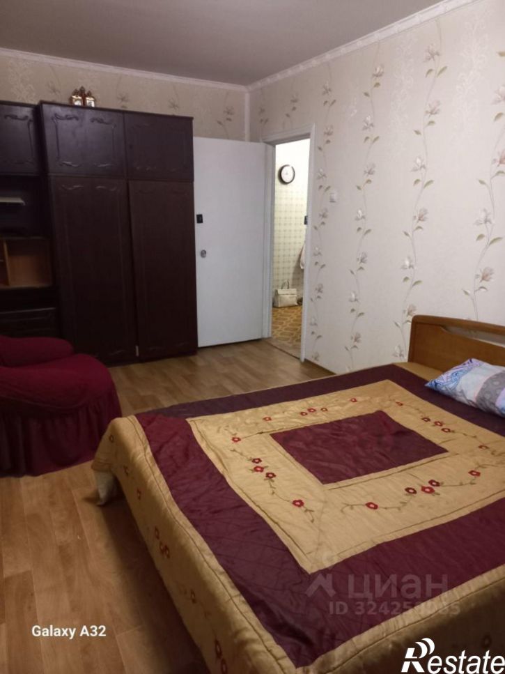 3-комн квартира ул Юных Ленинцев, 1,  д. 1