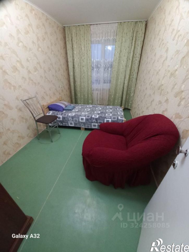 3-комн квартира ул Юных Ленинцев, 1,  д. 1