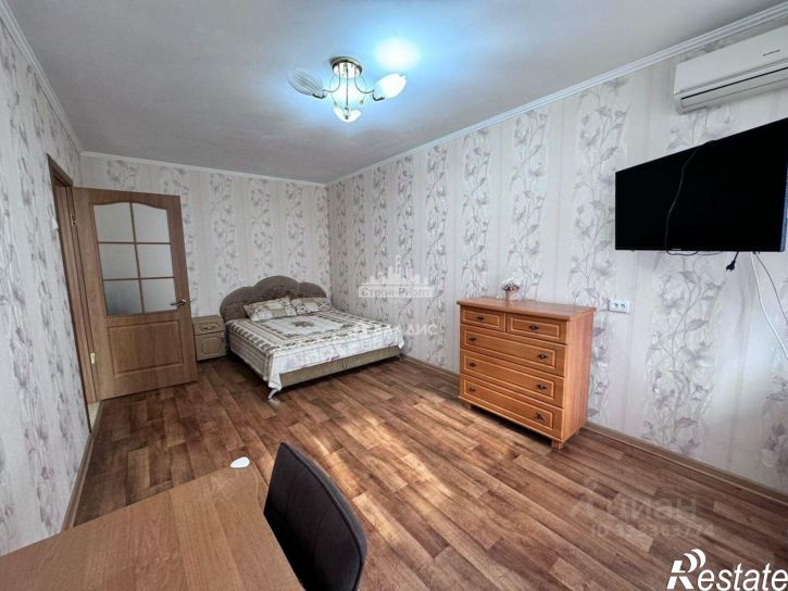 1-комн квартира ул Генерала Петрова, 20,  д. 20