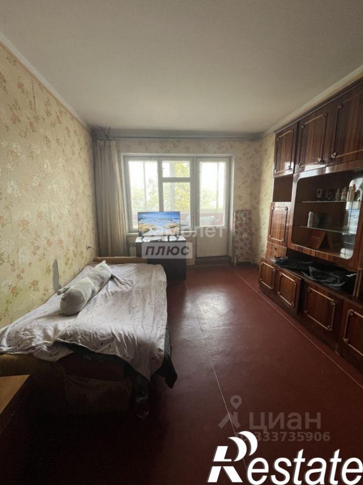 2-комн квартира улица Орджоникидзе, 90,  д. 90
