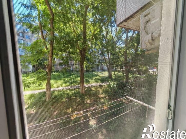 2-комн квартира улица Сморжевского, 4,  д. 4