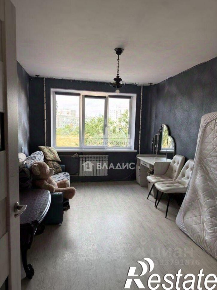 3-комн квартира улица Блюхера, 15,  д. 15