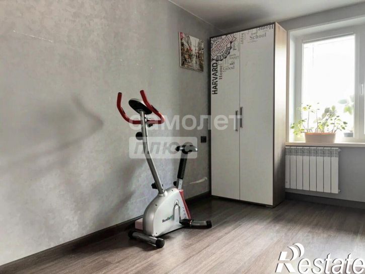 2-комн квартира улица Генерала Петрова, 18,  д. 18