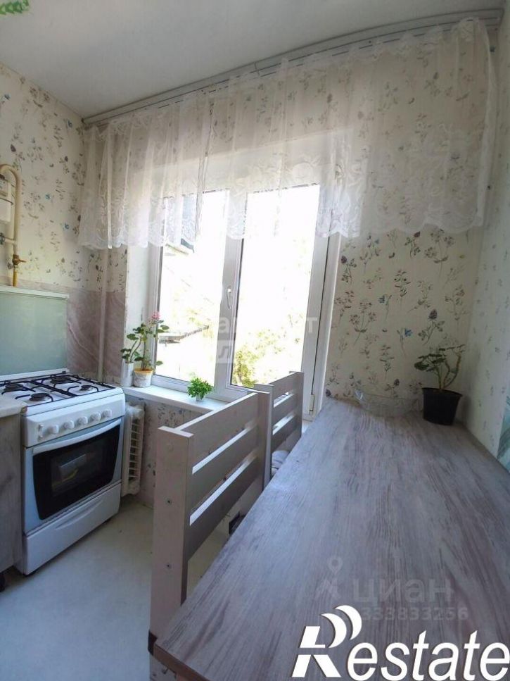 2-комн квартира улица Горького, 5,  д. 5
